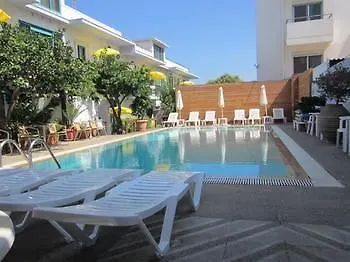 Hotel apartamentowy Mariette Rhodes Urban (adults Only)